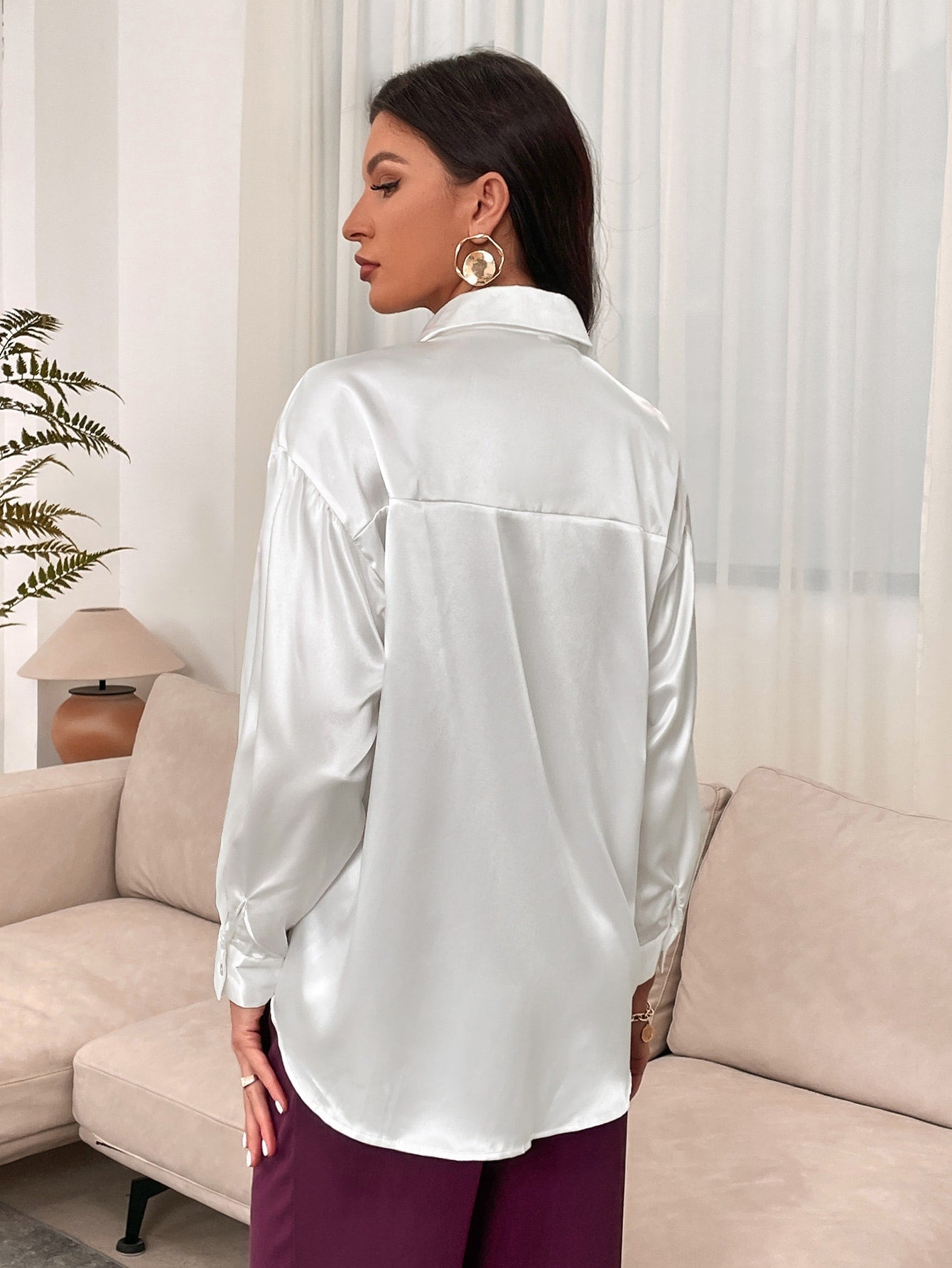 Shirt mit Bischofärmeln, Knopf