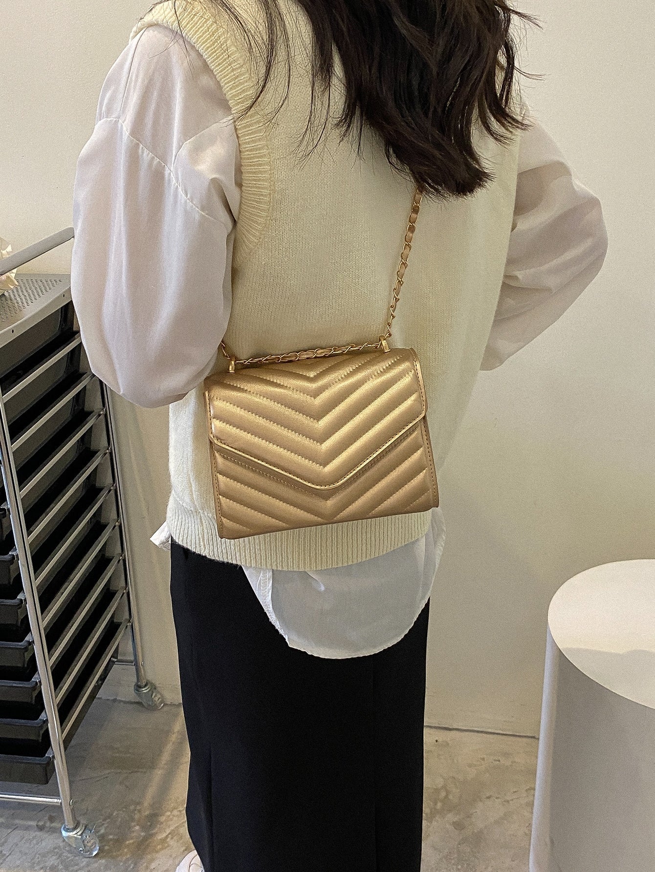 Quadratische Tasche mit Chevron Druckknopf