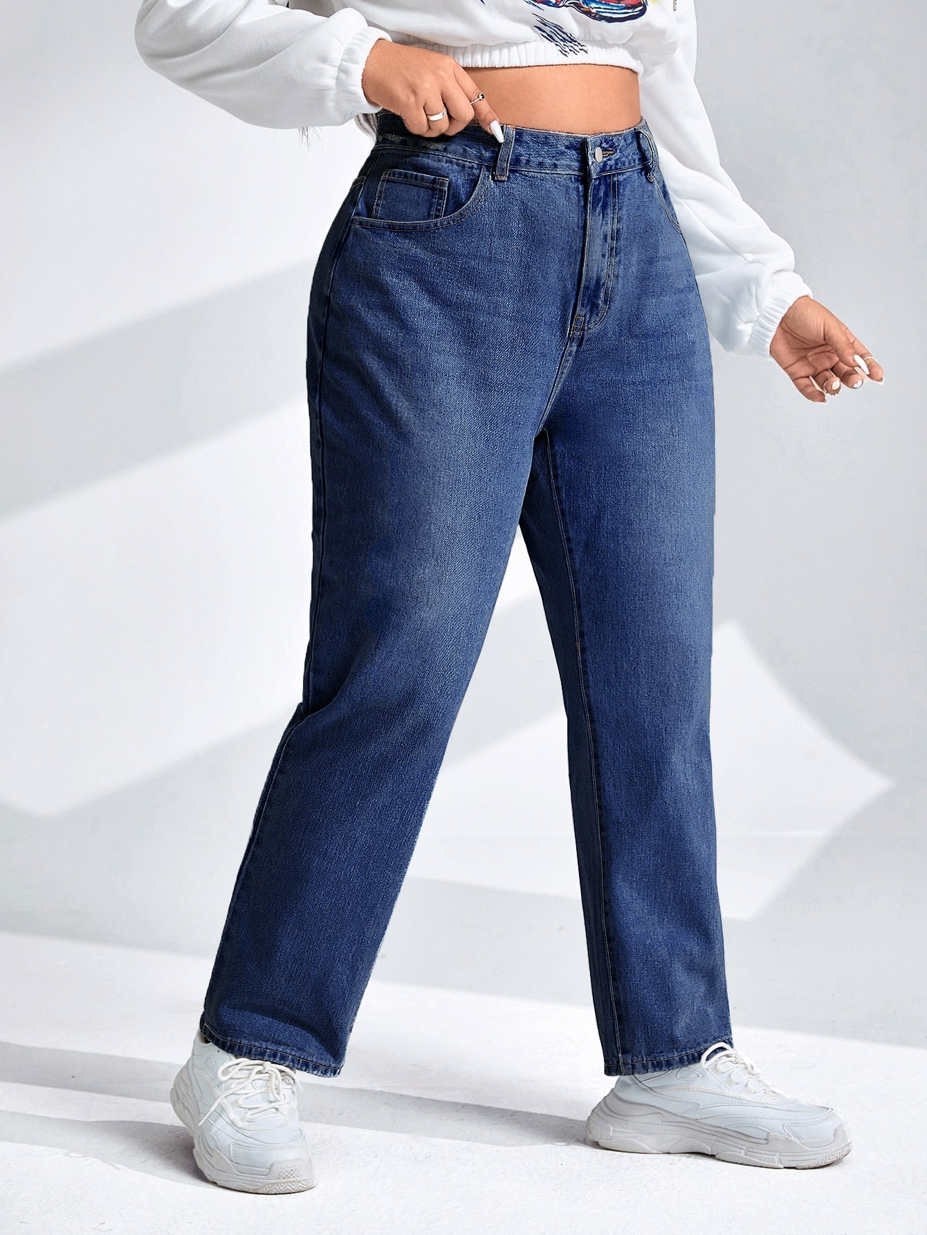 PLUSSIZE Mom Fit Jeans mit Flicken Detail