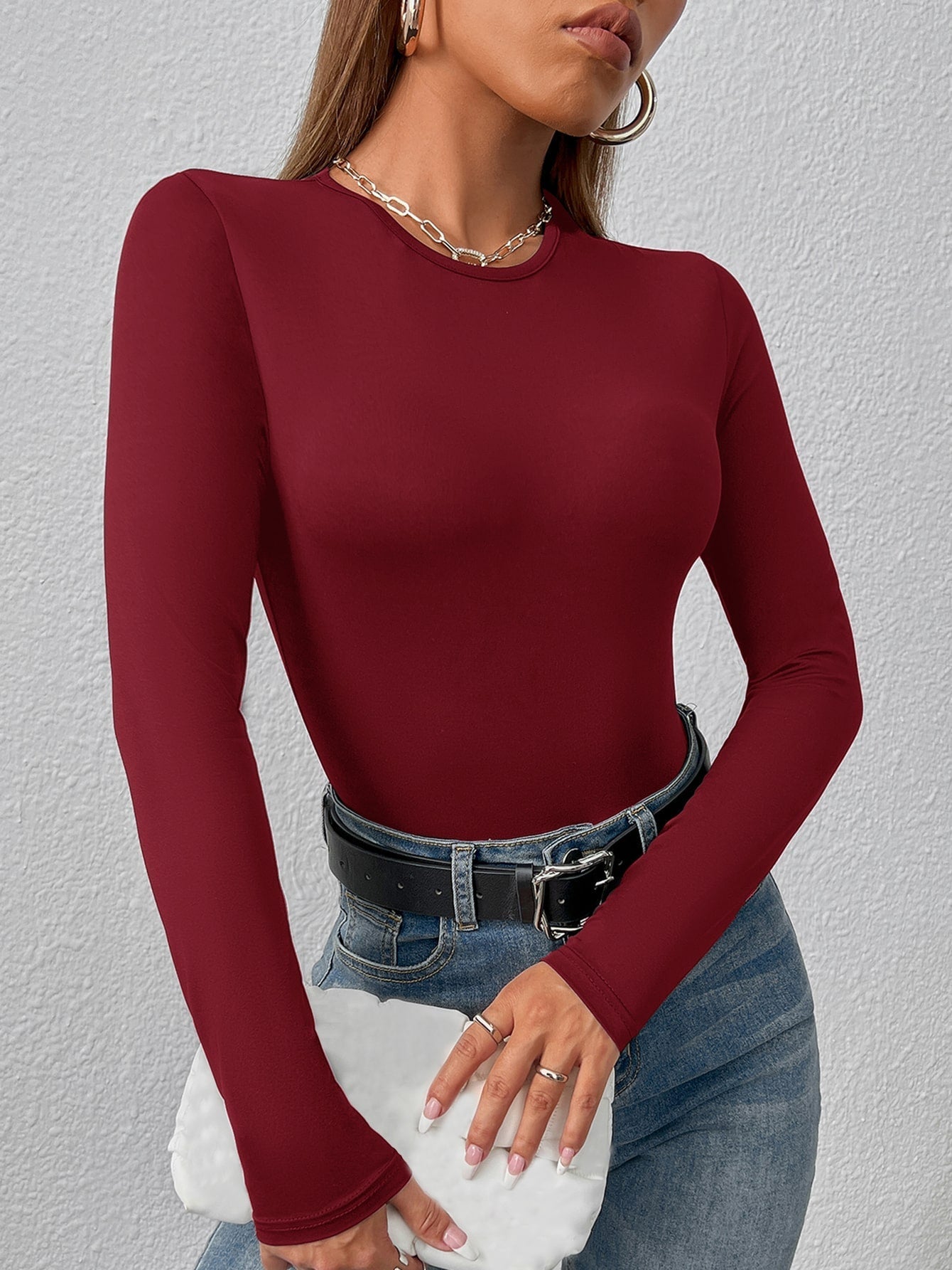 T-Shirt Body mit schmaler Passform, rundem Kragen,