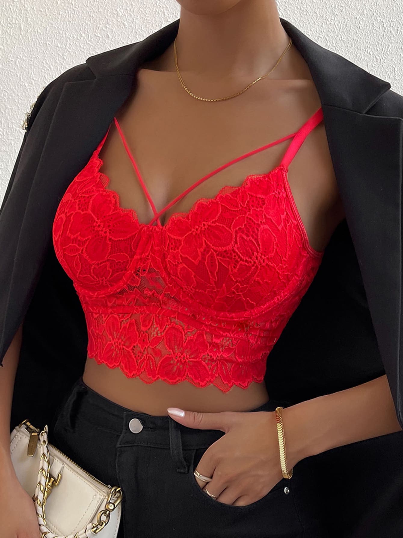 Cami Top mit Kreuzgurt, Crop Spitze