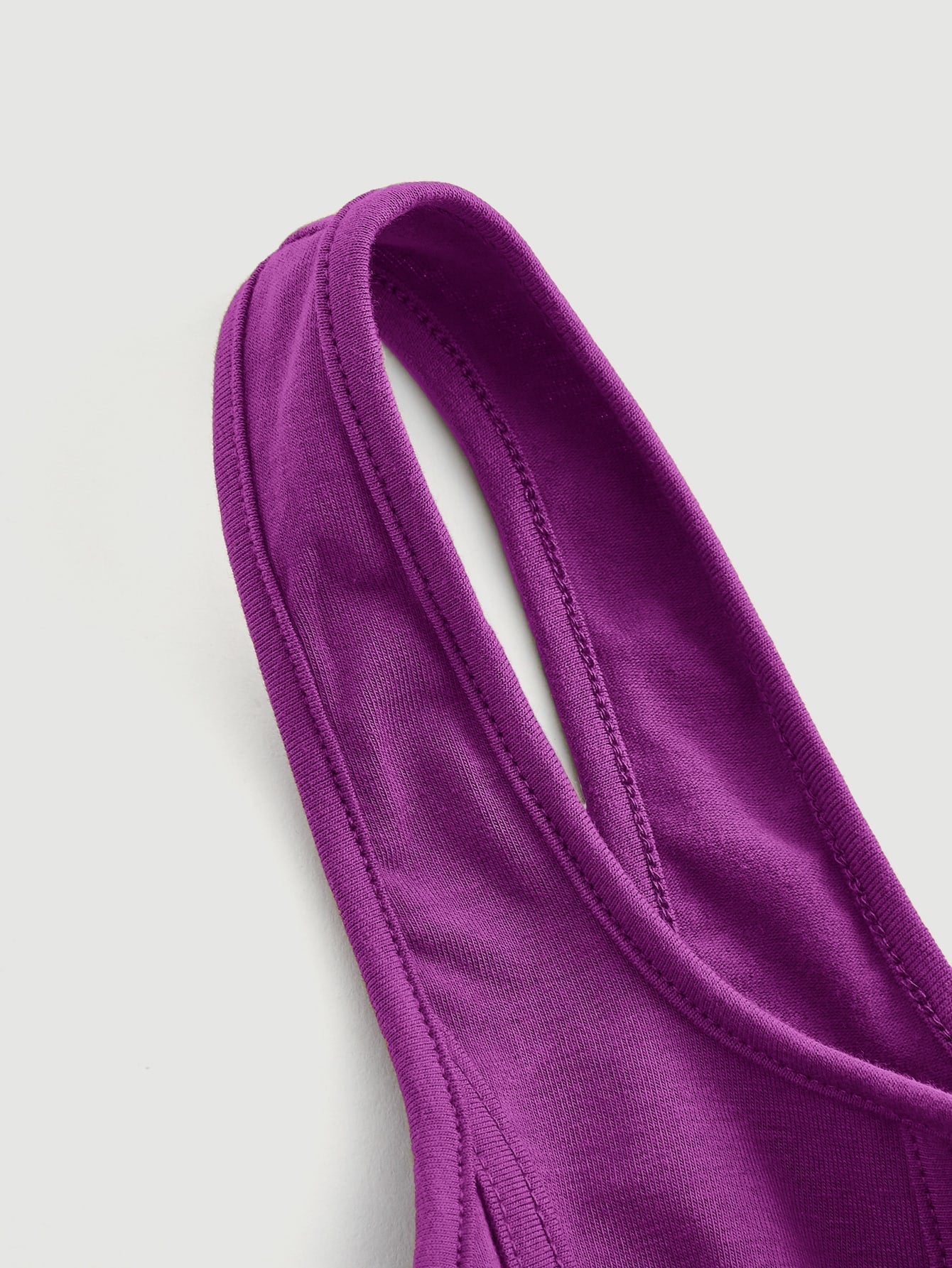 Tank Top mit U-Ausschnitt