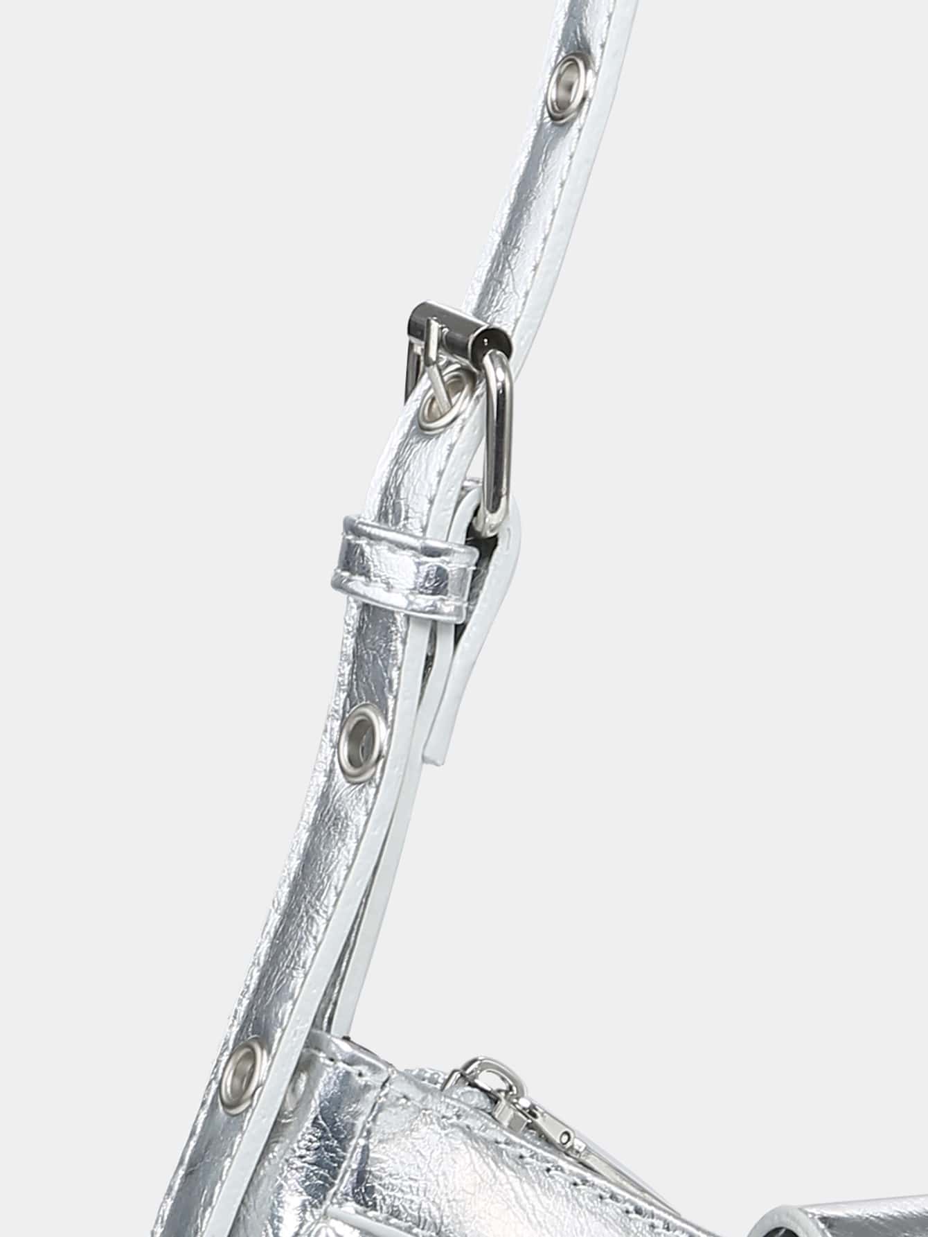 Geraffte Tasche mit Nieten Dekor