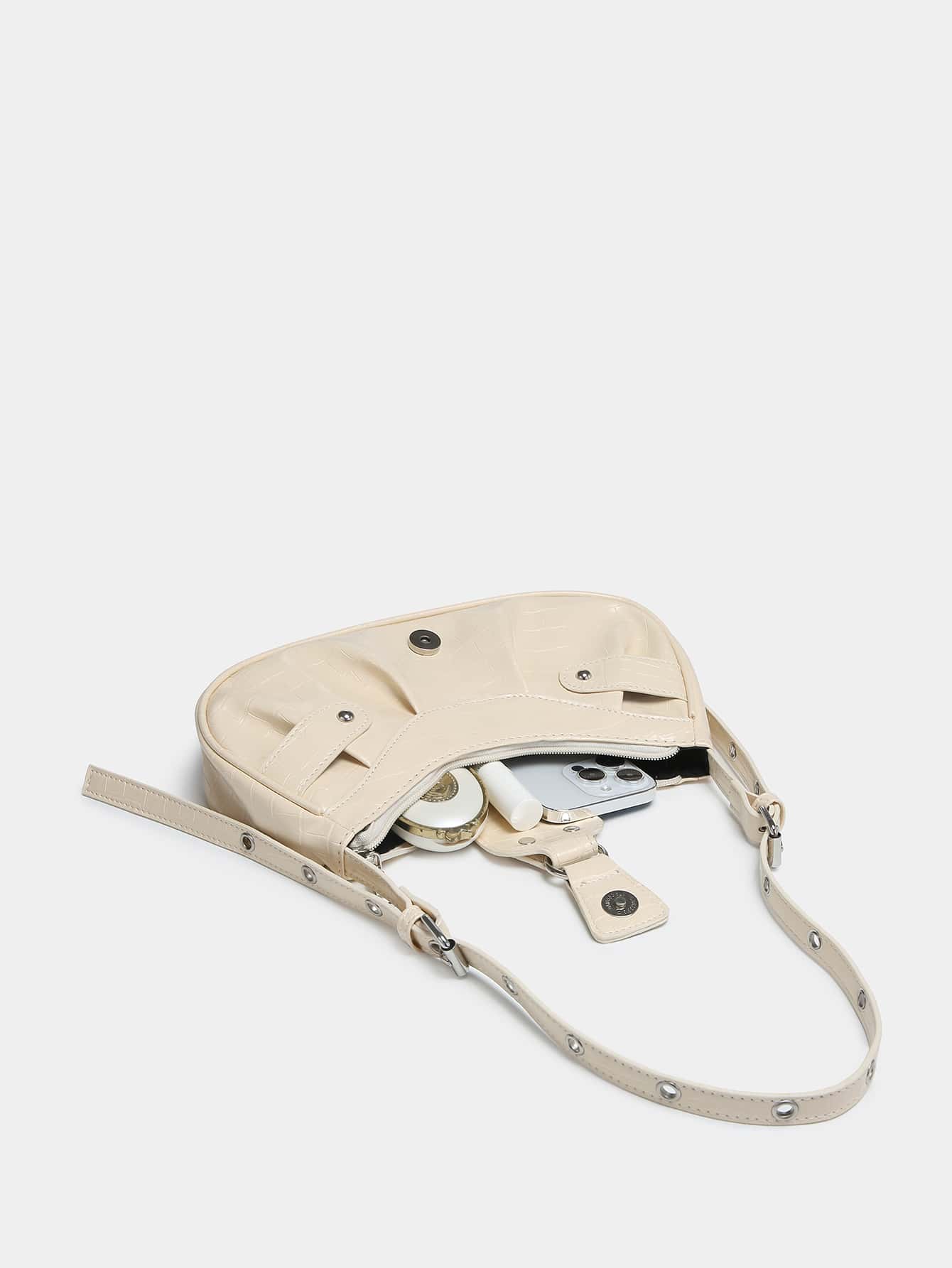 Geraffte Tasche mit Nieten Dekor