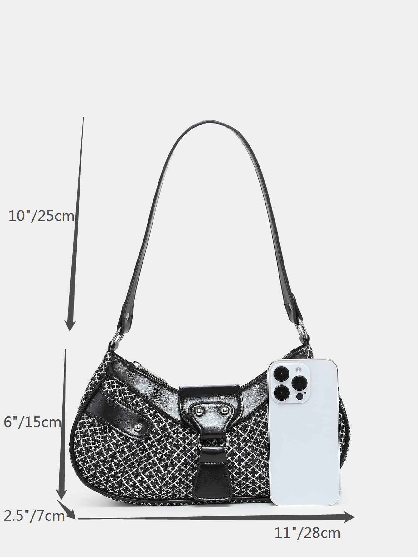 Geraffte Tasche mit Nieten Dekor