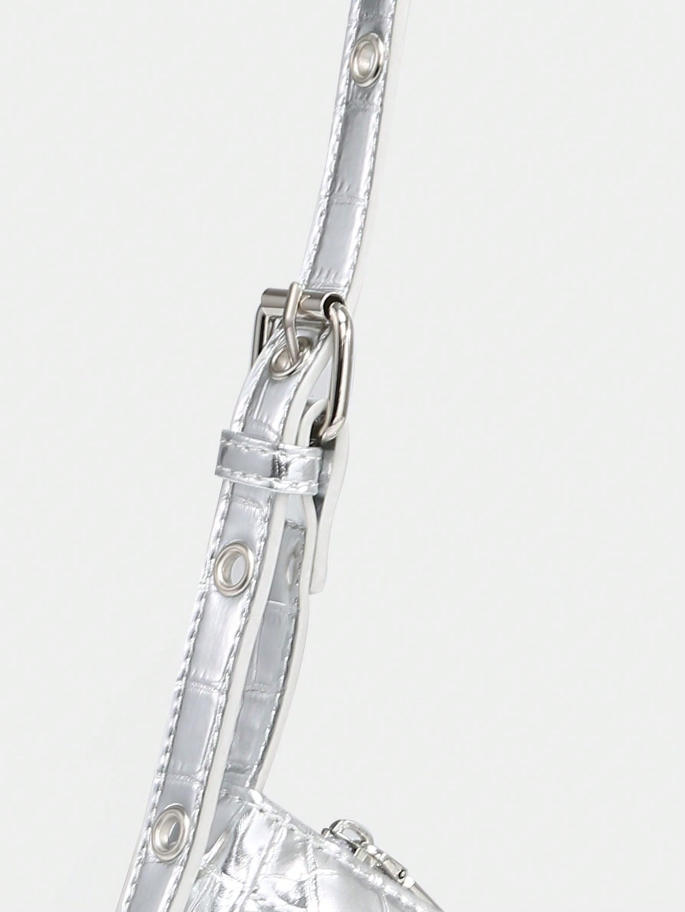 Geraffte Tasche mit Nieten Dekor