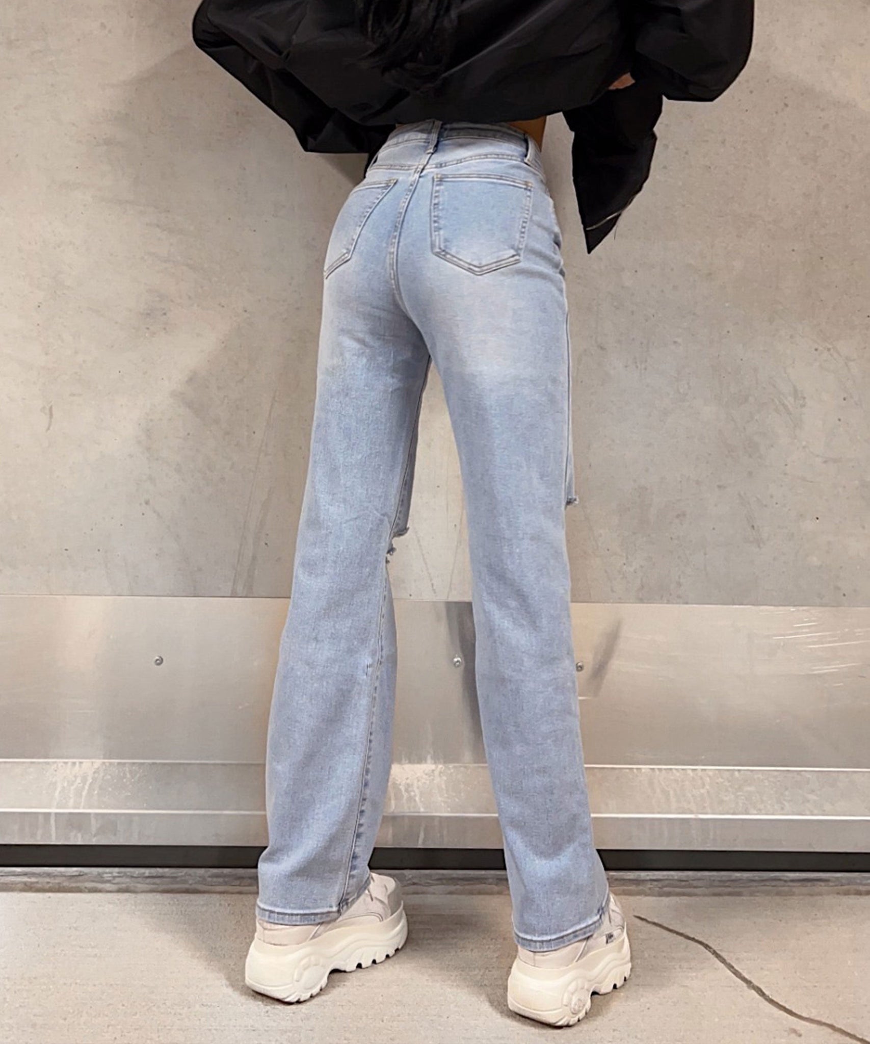 Wide Leg Jeans Felicia Hellblau