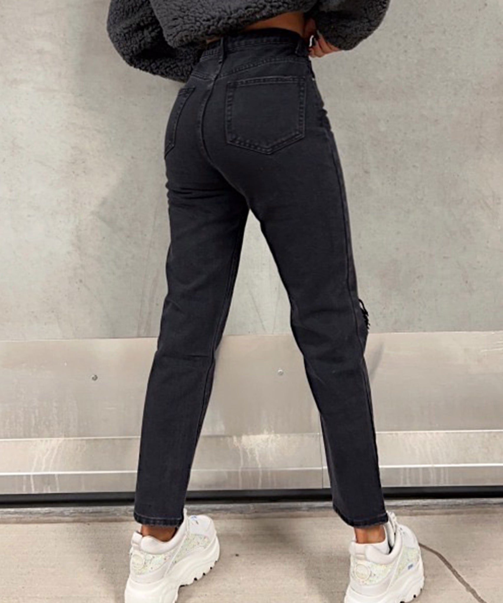 Mum Jeans Alma Schwarz