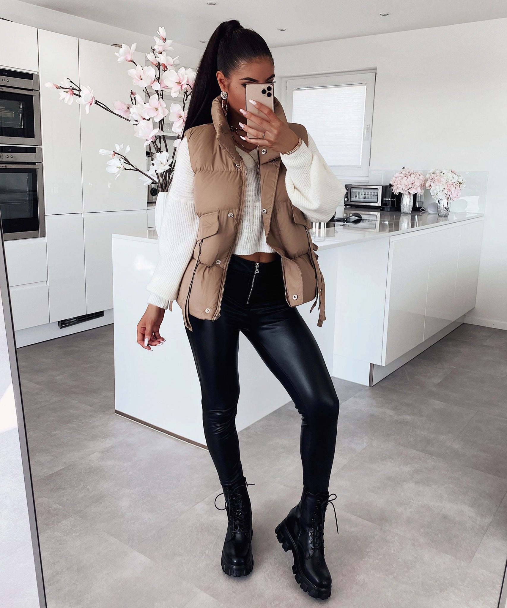 Weste Leslie Kurz Camel