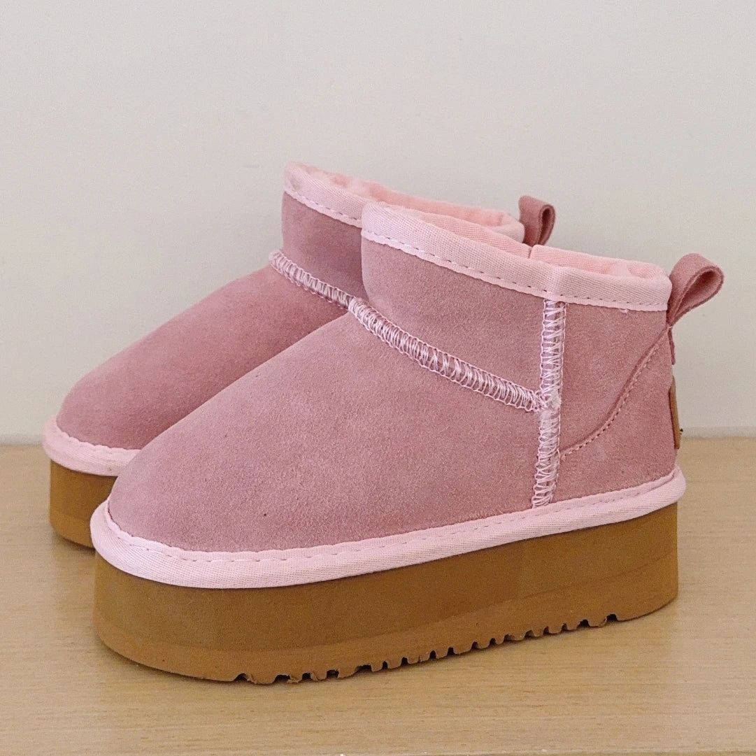 SnowGlow™ | Stilvolle Wärme für Kinderfüße