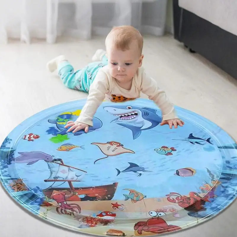 AquaFun™ | Aufblasbare Wasserspielmatte mit Hai-Thema für Babys und Kleinkinder