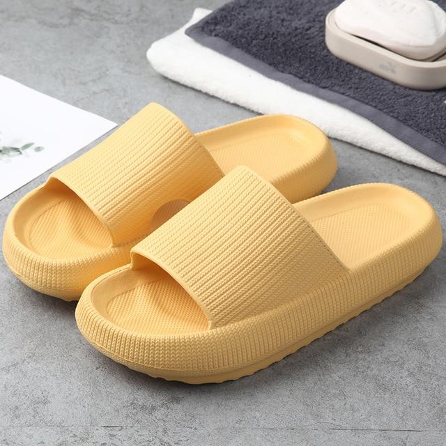 FeatherSlides™ Wolken-Slipper (50% Rabatt)