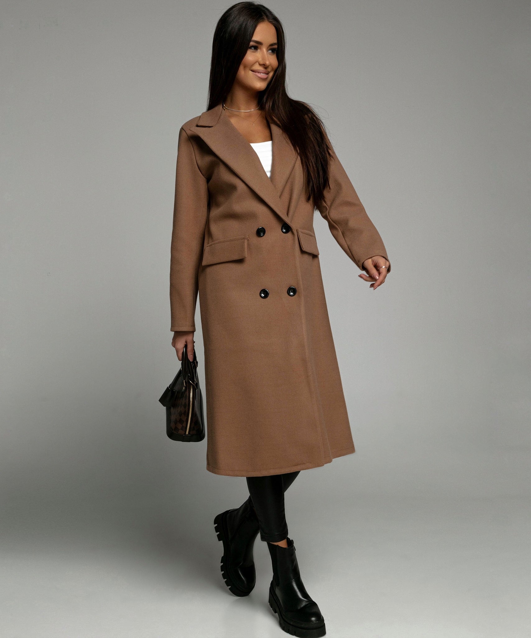 Mantel Juniper Camel