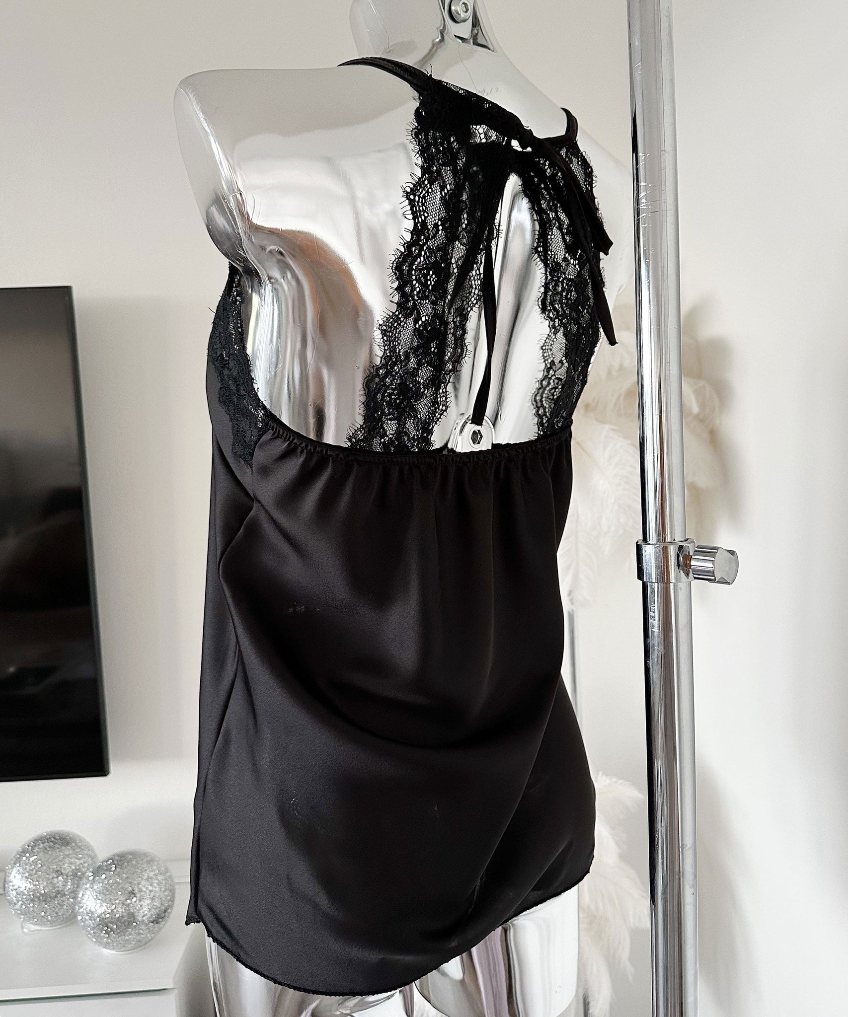 Spitzen Satin Top Cecilia Schwarz