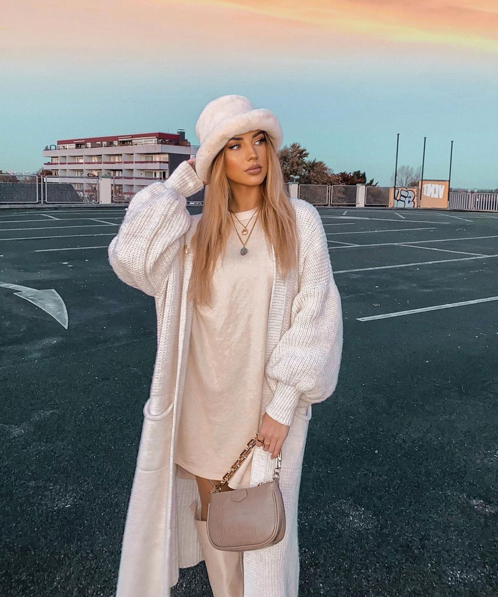 Cardigan Leilani lang Beige